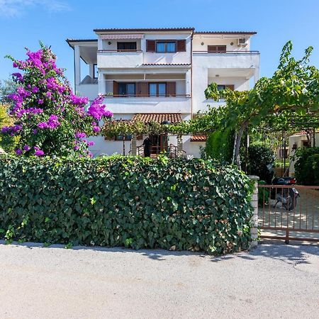 Apartments With A Parking Space Medulin - 7494 מראה חיצוני תמונה
